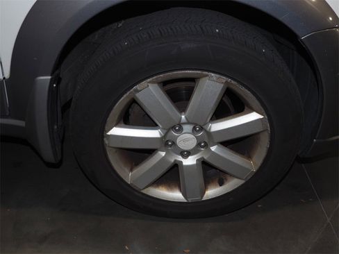 Used 2005 Subaru Outback 2.5i Limited image 11