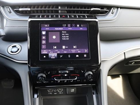 New 2026 Jeep Grand Cherokee Laredo X RWD image 21