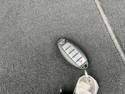 Used 2024 Nissan Altima 2.5 SV image 22