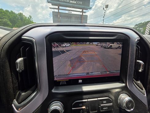 Used 2019 GMC Sierra 1500 SLE w/ SLE Value Package AWD/4WD image 12