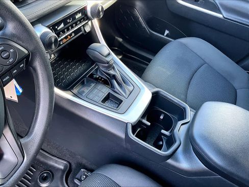 Certified 2024 Toyota RAV4 LE image 20