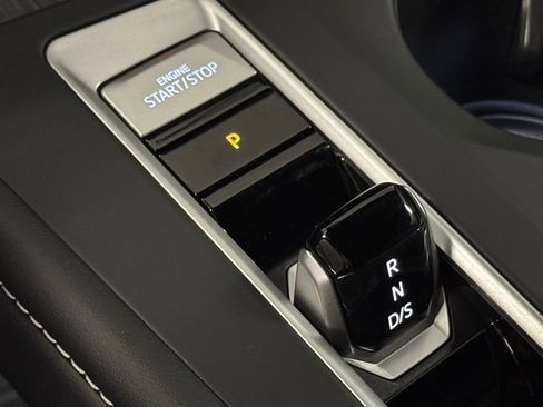 New 2026 Volkswagen Atlas Cross Sport SE image 10