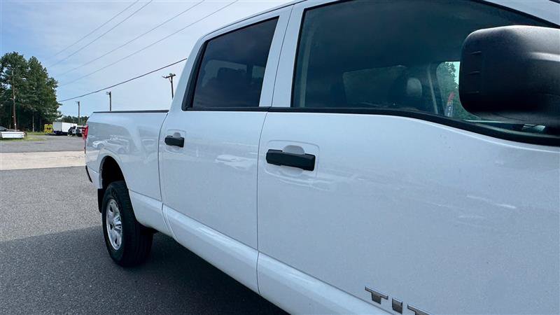 Used 2017 Nissan Titan S AWD/4WD image 20