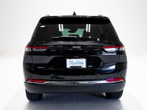 Certified 2022 Jeep Grand Cherokee Limited 4xe AWD/4WD image 37