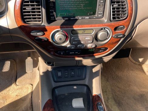 Used 2007 Toyota Sequoia Limited image 7