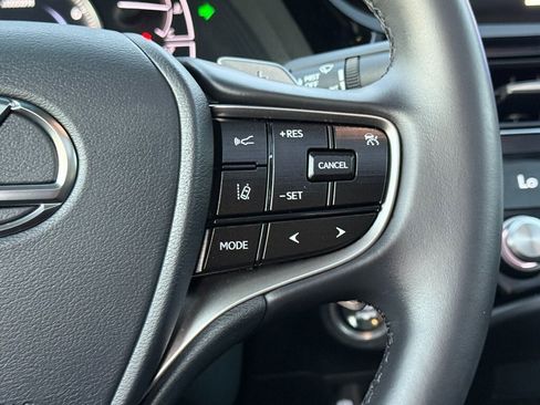 Certified 2025 Lexus ES 350 image 24