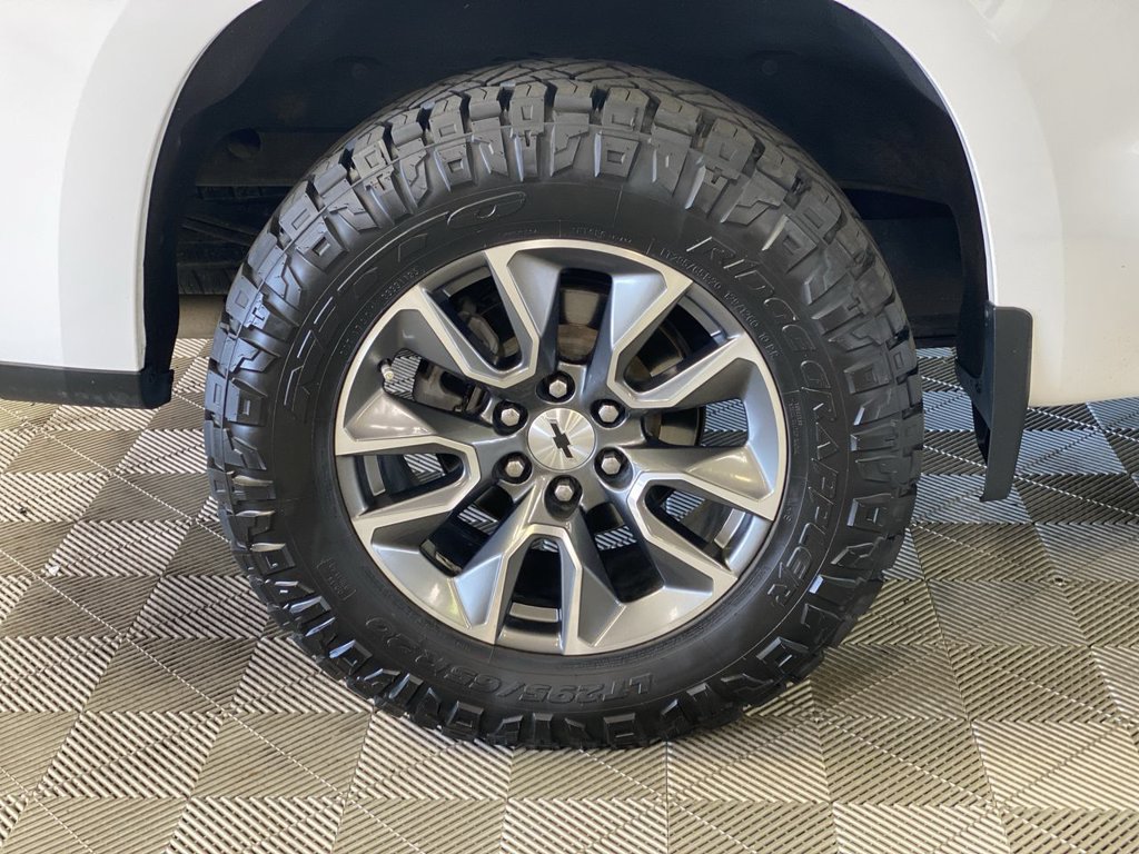 Used 2022 Chevrolet Silverado 1500 RST w/ All Star Edition Plus AWD/4WD image 39