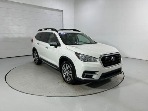Used 2020 Subaru Ascent Touring w/ Popular Package #2A AWD/4WD image 2