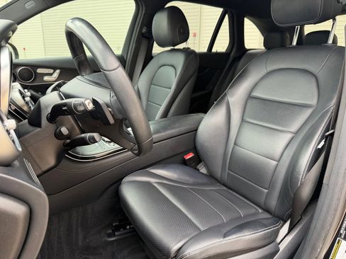 Used 2017 Mercedes-Benz GLC 300 image 13