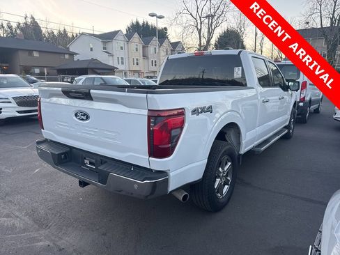 Used 2024 Ford F150 XLT w/ Tow/Haul Package image 4