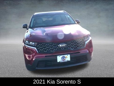 Used 2021 Kia Sorento S AWD/4WD image 3