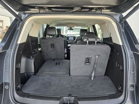 Used 2020 GMC Acadia Denali image 12