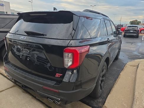 Used 2024 Ford Explorer ST w/ Equipment Group 401A AWD/4WD image 7