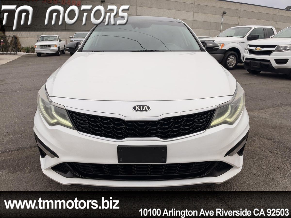 Used 2020 Kia Optima SE FWD image 2