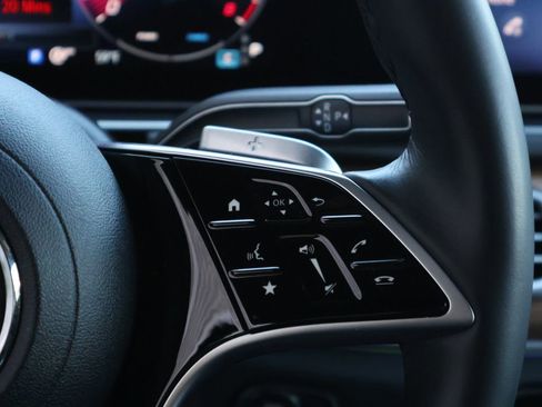 Certified 2025 Mercedes-Benz GLE 350 4MATIC image 34