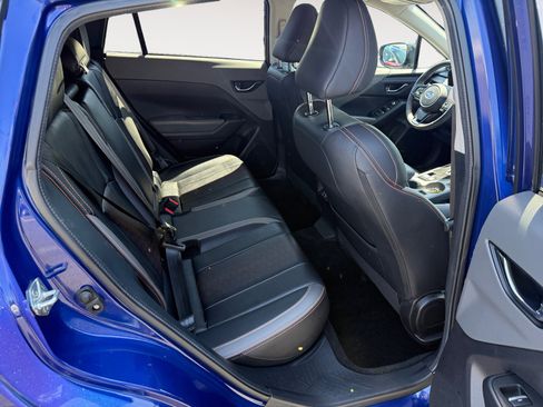 Used 2024 Subaru Crosstrek 2.5i Limited w/ Crosstrek Mirror Package AWD/4WD image 18