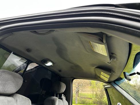 Used 2000 Ford F450 2WD Regular Cab Super Duty image 64