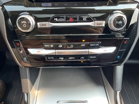 Used 2023 Ford Explorer ST w/ Technology Package image 23