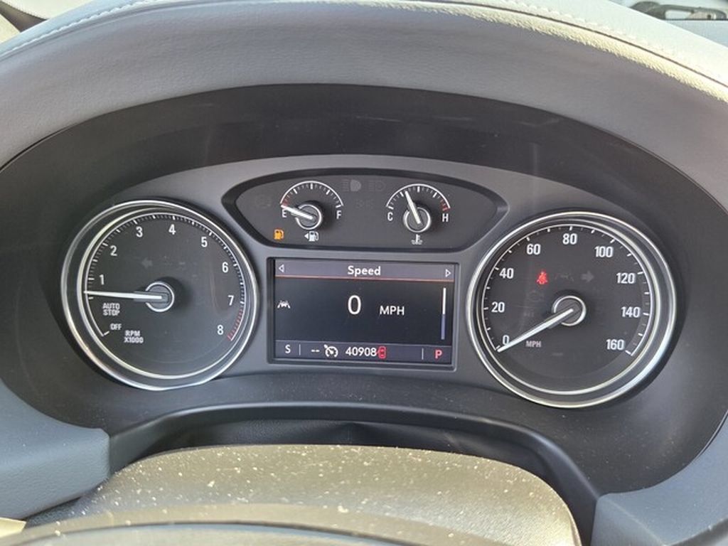 Used 2023 Buick Enclave Essence w/ Experience Buick Package FWD image 25