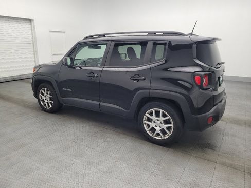 Used 2020 Jeep Renegade Latitude w/ Safety & Security Group II image 3