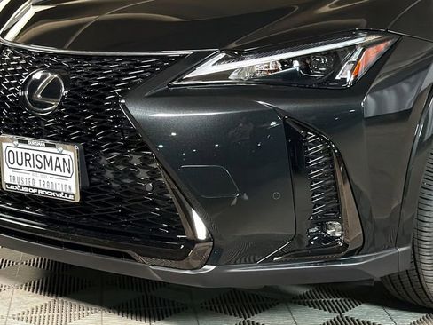 New 2026 Lexus UX 300h AWD image 3