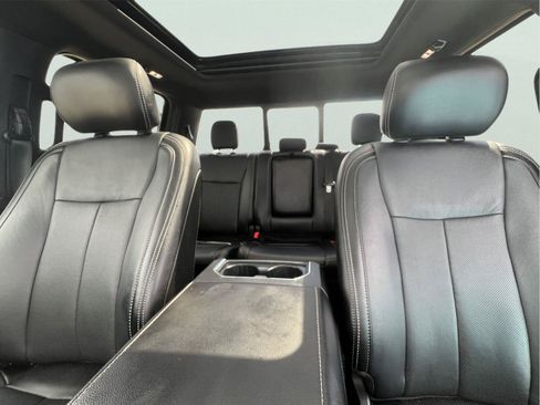 Used 2020 Ford F150 Lariat w/ Equipment Group 502A Luxury AWD/4WD image 29