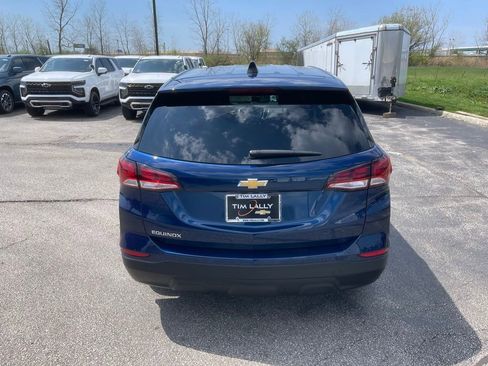 Used 2023 Chevrolet Equinox LS w/ LS Convenience Package image 6