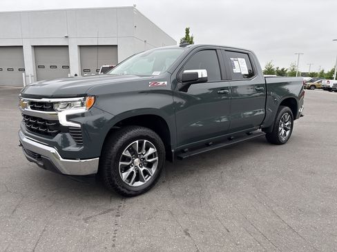 Used 2026 Chevrolet Silverado 1500 LT AWD/4WD image 5