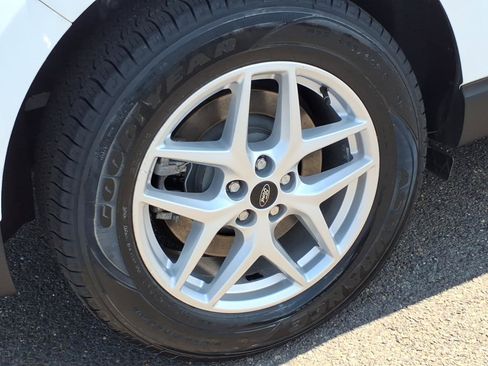 Certified 2023 Ford Edge SEL AWD/4WD image 7