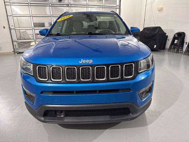 Used 2020 Jeep Compass Latitude FWD image 2