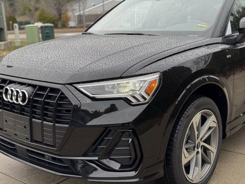 New 2025 Audi Q3 2.0T Premium image 5