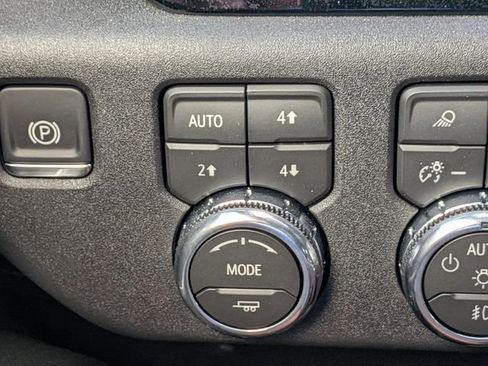 New 2026 GMC Sierra 1500 Elevation w/ Preferred Package AWD/4WD image 27