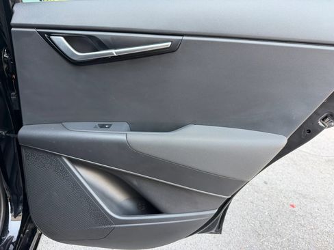 Used 2024 Kia Niro Wind FWD image 29