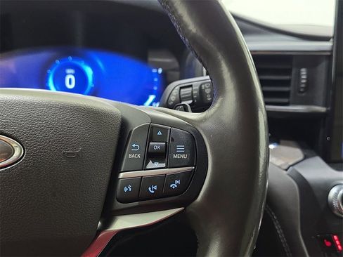 Used 2020 Ford Explorer Platinum w/ Premium Technology Package image 21