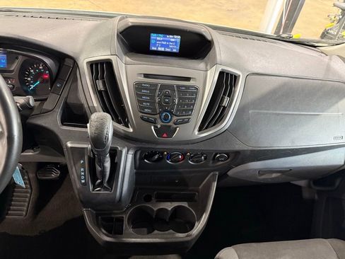 Used 2015 Ford Transit 350 XLT RWD image 28