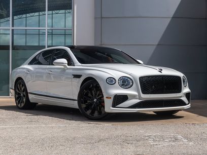 New 2026 Bentley Flying Spur Plug-In Hybrid