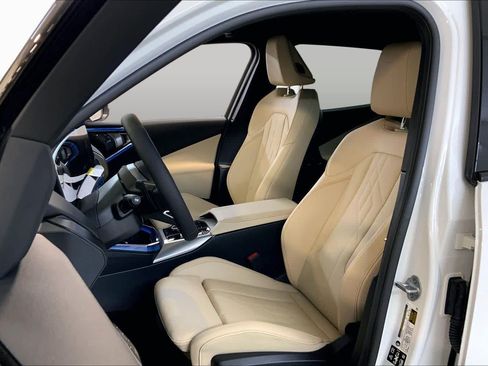 New 2026 BMW X3 xDrive30i w/ Premium Package AWD/4WD image 9