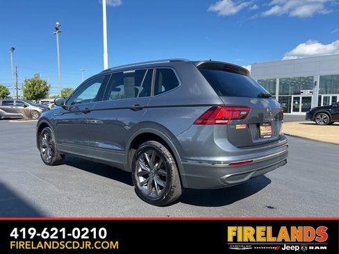 Used 2022 Volkswagen Tiguan SE image 5