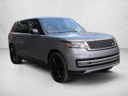 New 2026 Land Rover Range Rover Long Wheelbase SE AWD/4WD image 7
