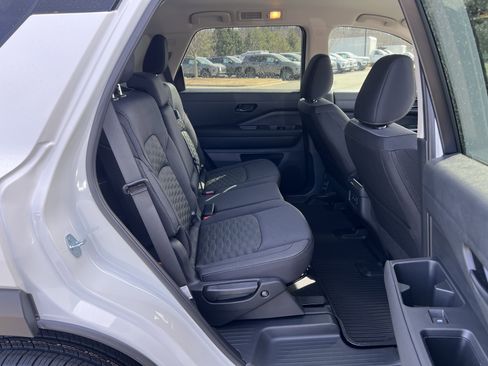 New 2026 Nissan Pathfinder SV image 26