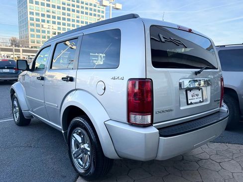 Used 2011 Dodge Nitro SXT image 5