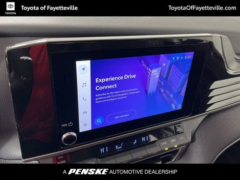 Used 2025 Toyota Camry LE image 28