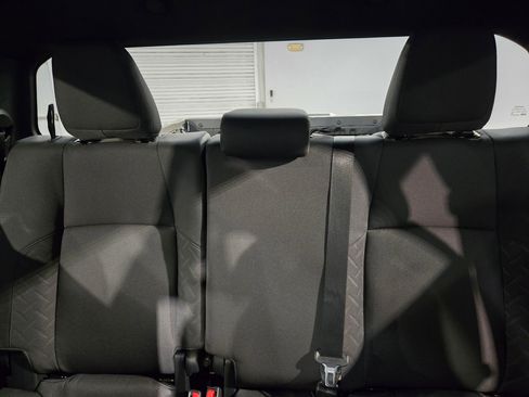 Used 2024 Toyota Tacoma SR image 29