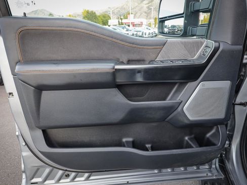 Used 2023 Ford F350 Platinum w/ Tremor Off-Road Package image 15