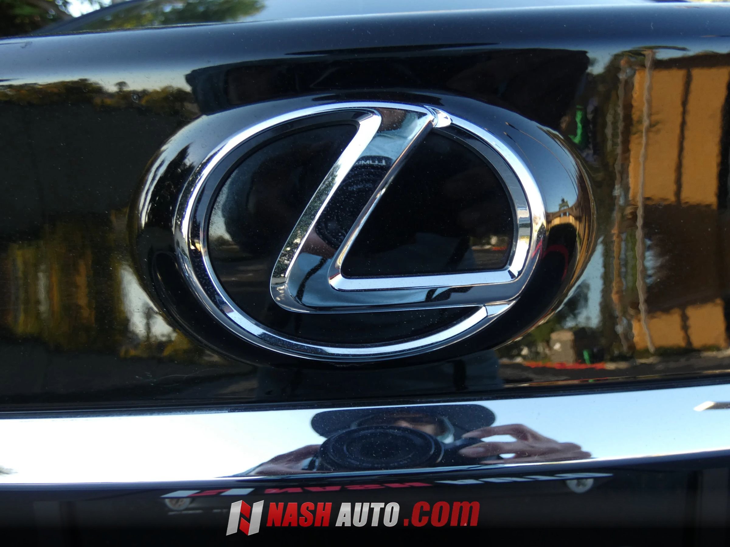 Used 2014 Lexus LS 460 w/ F Sport Package RWD image 26
