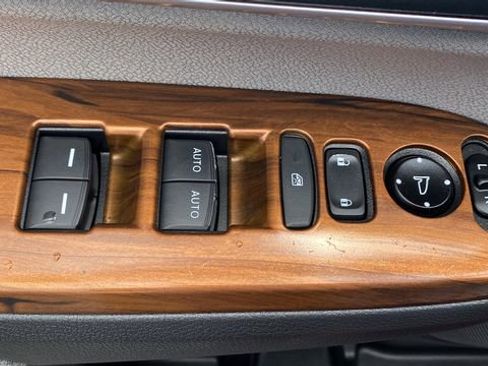 Used 2020 Honda CR-V EX image 12