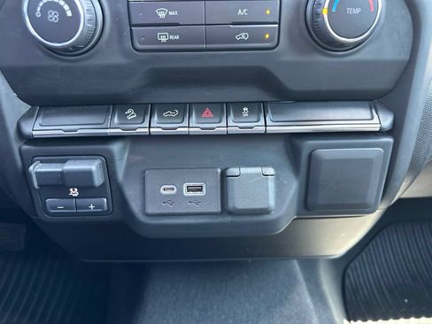 Certified 2021 Chevrolet Silverado 1500 Custom Trail Boss AWD/4WD image 5