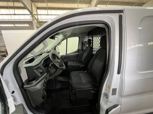 Used 2025 Ford Transit 250 Low Roof w/ Exterior Upgrade Package RWD image 17