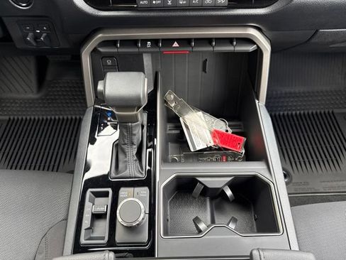 New 2026 Toyota Tundra SR5 AWD/4WD image 19