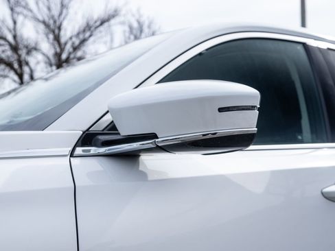 Certified 2023 Acura MDX SH-AWD image 14